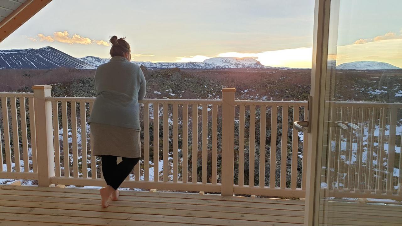 Slow Travel Myvatn - Þufa - Private Homestay エクステリア 写真