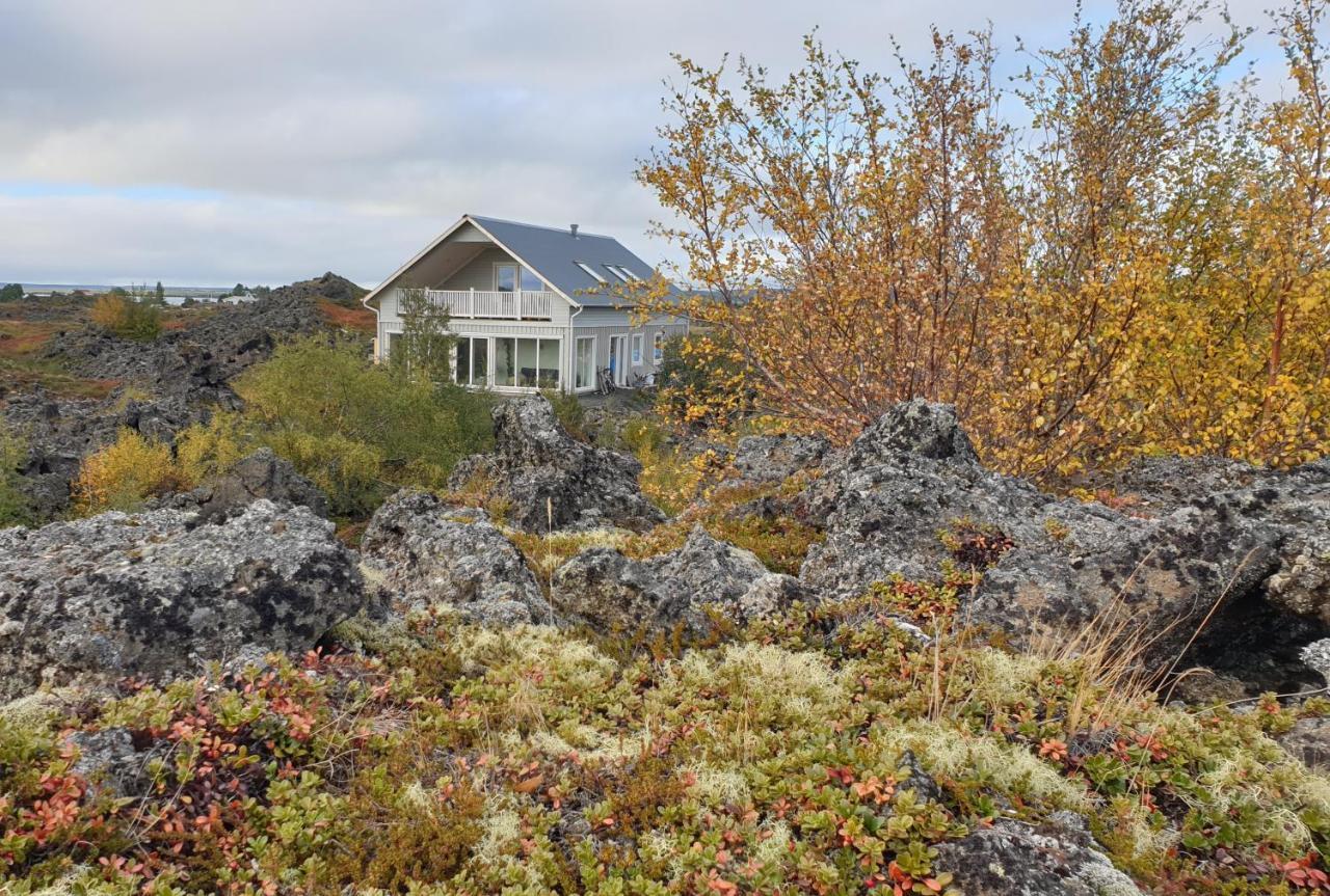 Slow Travel Myvatn - Þufa - Private Homestay エクステリア 写真
