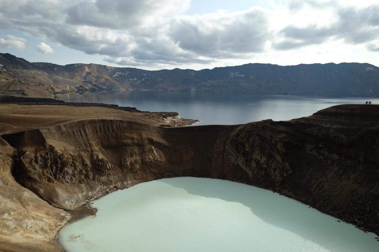 Slow Travel Myvatn - Þufa - Private Homestay エクステリア 写真
